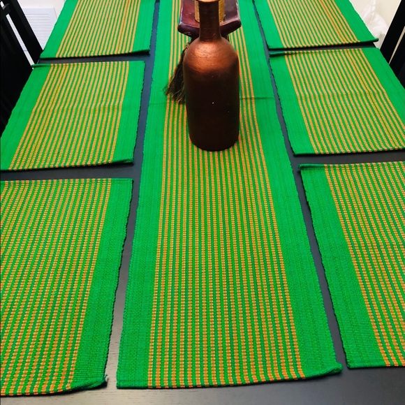 2 sets of Dinning Table Mats. - Picture 8 of 13